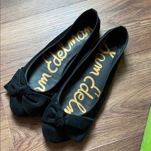 🔴 SOLD 🔴 Sam Edelman Velvet Black Blow Flats